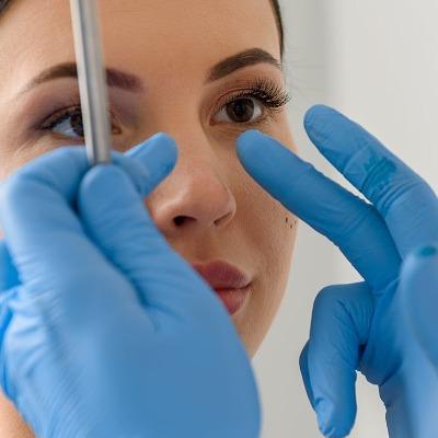 What Is the Difference Between Septoplasty and Rhinoplasty in Islamabad